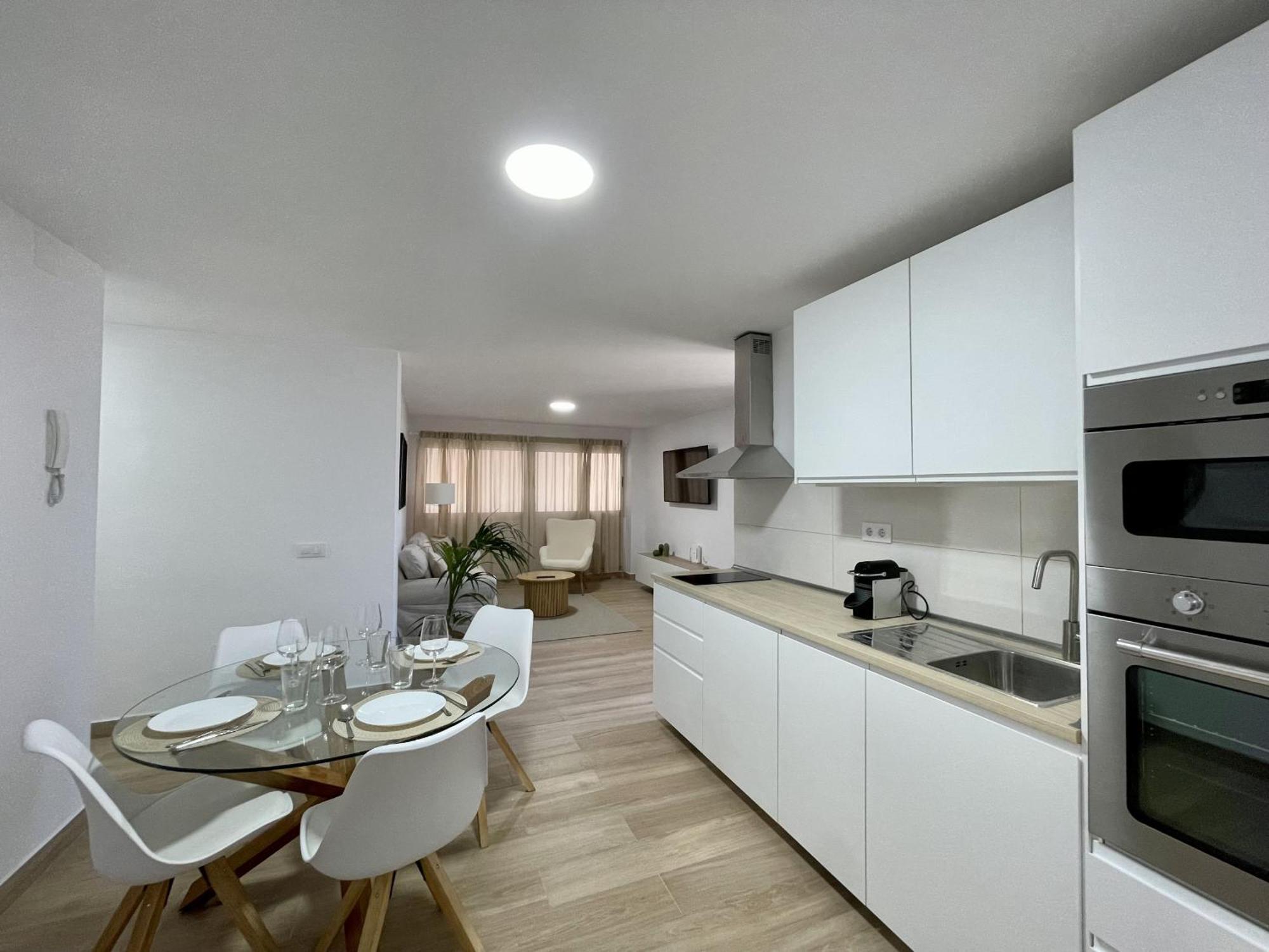 Deluxe Palmas - By Gestion Vacacional Canarias